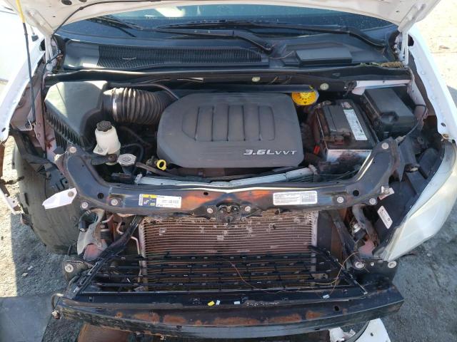 Photo 6 VIN: 2C4RC1BG1ER215964 - CHRYSLER TOWN & COU 