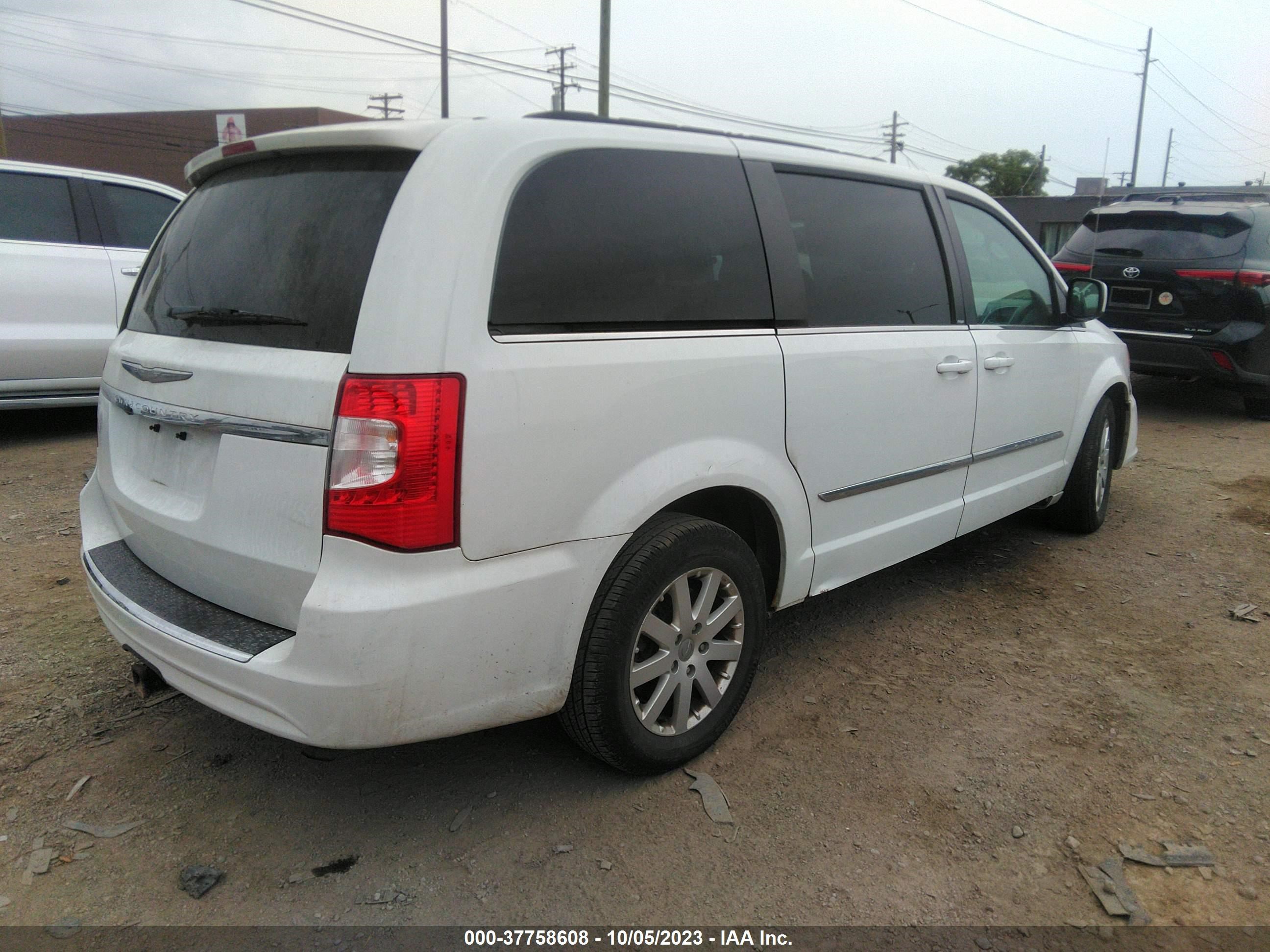 Photo 3 VIN: 2C4RC1BG1ER273251 - CHRYSLER TOWN & COUNTRY 