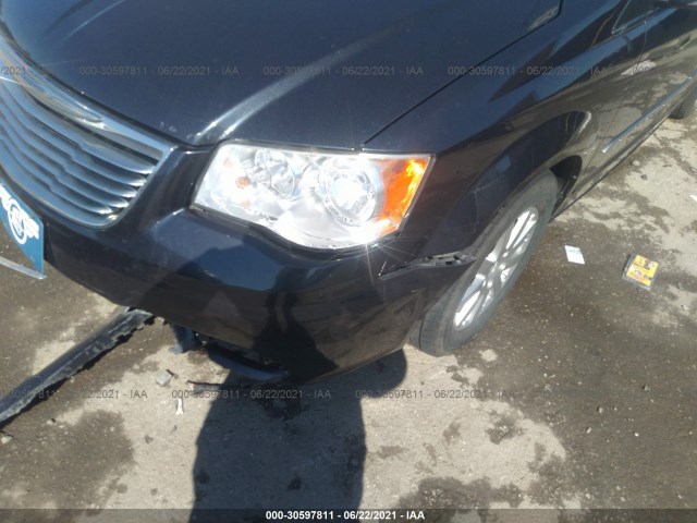 Photo 5 VIN: 2C4RC1BG1ER325848 - CHRYSLER TOWN & COUNTRY 