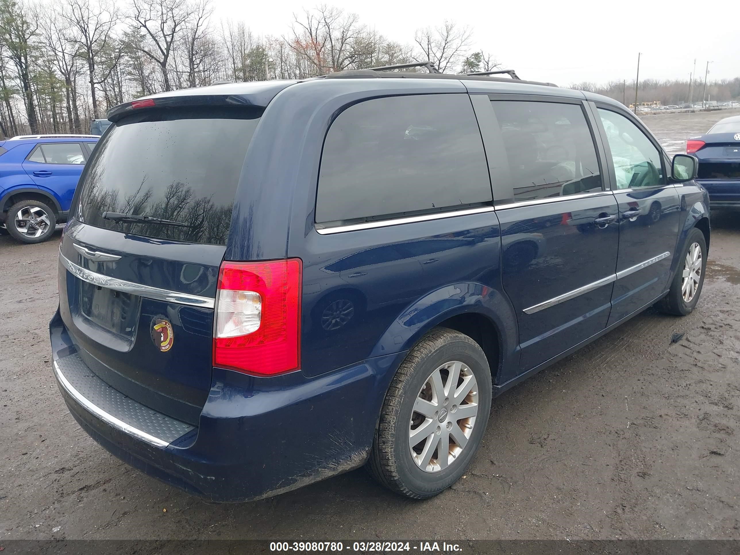 Photo 3 VIN: 2C4RC1BG1ER330225 - CHRYSLER TOWN & COUNTRY 