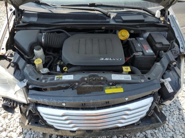 Photo 11 VIN: 2C4RC1BG1ER363774 - CHRYSLER TOWN & COU 