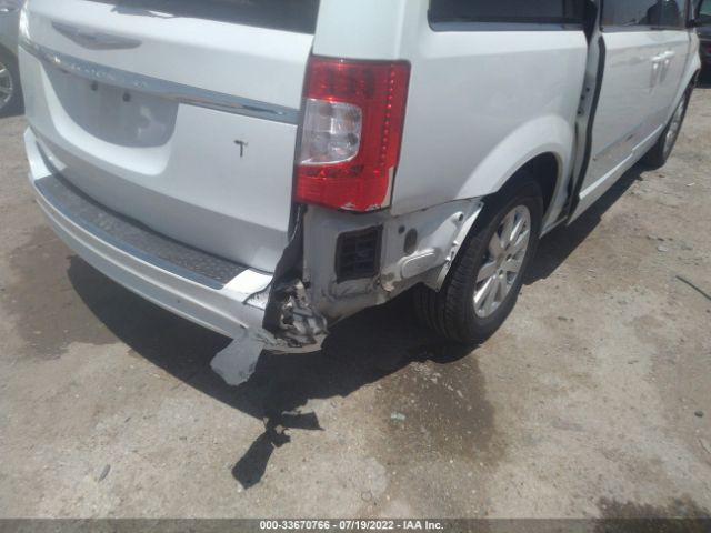 Photo 5 VIN: 2C4RC1BG1ER395768 - CHRYSLER TOWN & COUNTRY 