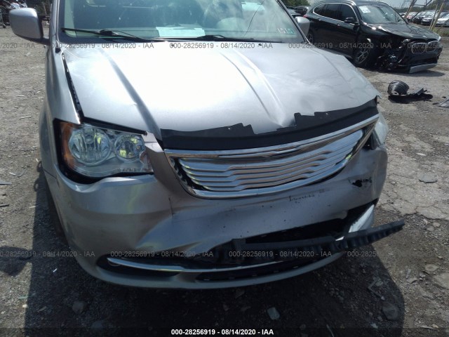 Photo 5 VIN: 2C4RC1BG1ER399058 - CHRYSLER TOWN & COUNTRY 