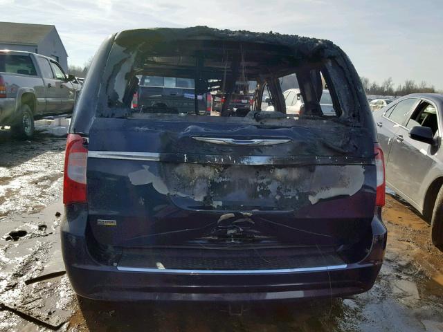 Photo 9 VIN: 2C4RC1BG1ER445732 - CHRYSLER TOWN & COU 