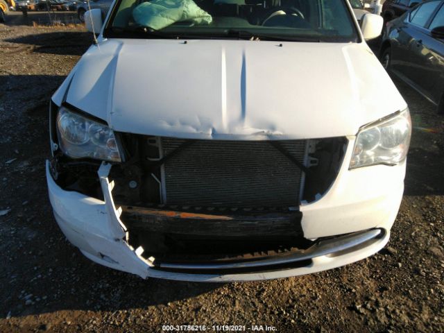 Photo 5 VIN: 2C4RC1BG1FR504974 - CHRYSLER TOWN & COUNTRY 