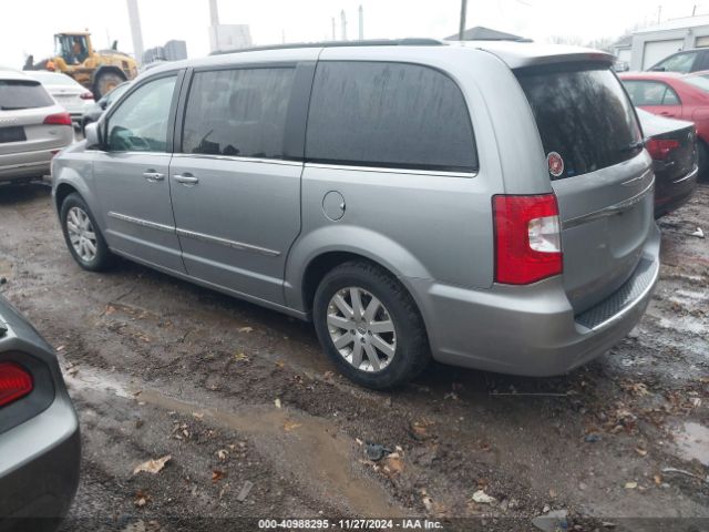 Photo 2 VIN: 2C4RC1BG1FR587712 - CHRYSLER TOWN AND COUNTRY 