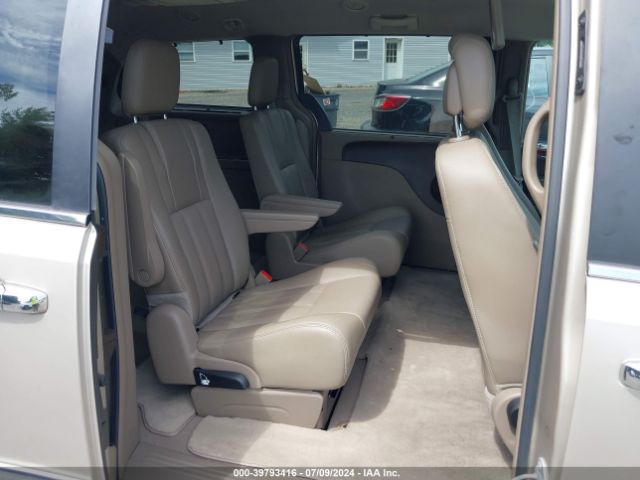 Photo 7 VIN: 2C4RC1BG1FR596197 - CHRYSLER TOWN AND COUNTRY 