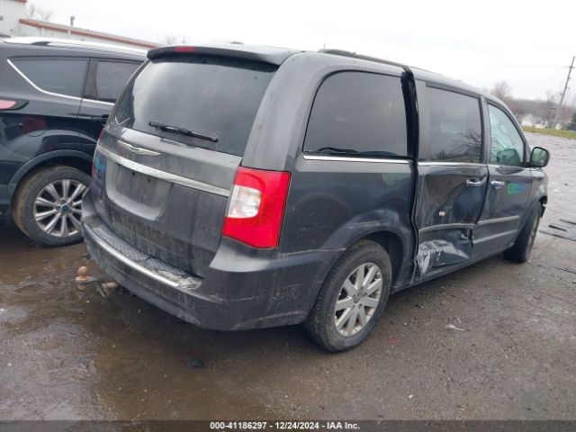 Photo 3 VIN: 2C4RC1BG1FR629666 - CHRYSLER TOWN AND COUNTRY 