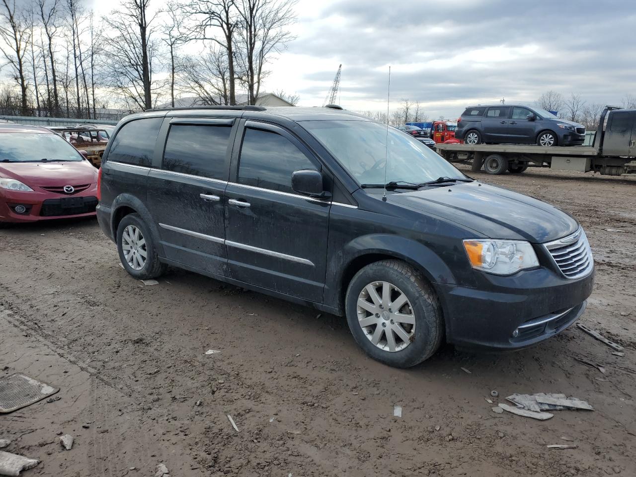 Photo 3 VIN: 2C4RC1BG1FR646032 - CHRYSLER TOWN & COUNTRY 