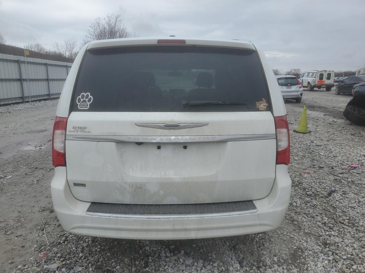 Photo 5 VIN: 2C4RC1BG1FR739603 - CHRYSLER TOWN & COUNTRY 