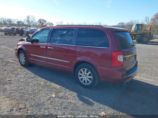 Photo 2 VIN: 2C4RC1BG1FR740279 - CHRYSLER TOWN AND COUNTRY 