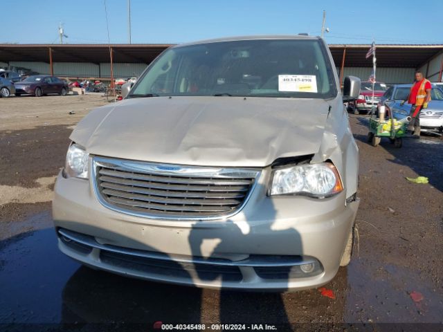 Photo 5 VIN: 2C4RC1BG1FR741349 - CHRYSLER TOWN AND COUNTRY 