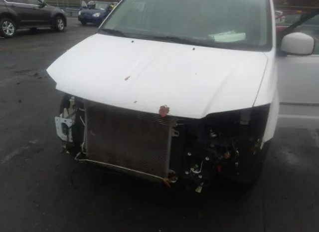 Photo 5 VIN: 2C4RC1BG1GR205406 - CHRYSLER TOWN & COUNTRY 