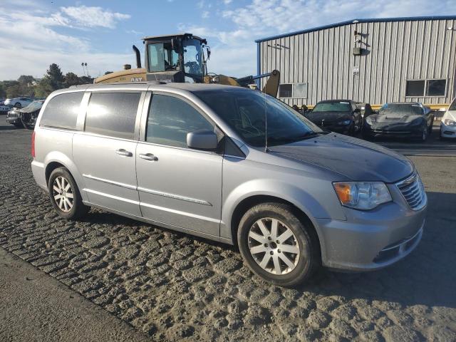 Photo 3 VIN: 2C4RC1BG1GR229172 - CHRYSLER TOWN & COU 