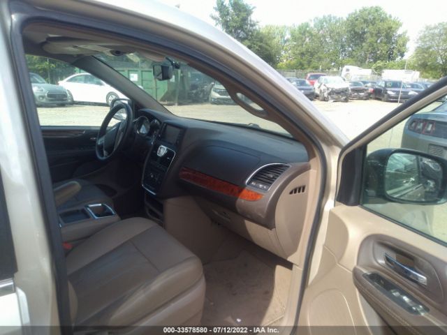 Photo 4 VIN: 2C4RC1BG1GR260907 - CHRYSLER TOWN & COUNTRY 