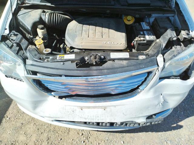 Photo 6 VIN: 2C4RC1BG1GR279750 - CHRYSLER TOWN & COU 