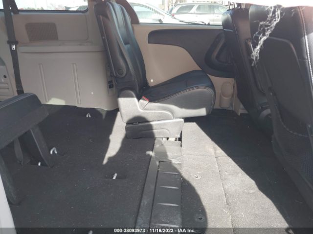 Photo 7 VIN: 2C4RC1BG1GR281319 - CHRYSLER TOWN & COUNTRY 