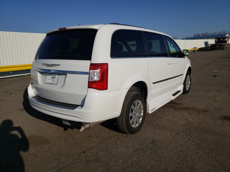 Photo 3 VIN: 2C4RC1BG1GR290604 - CHRYSLER TOWN &AMP COU 