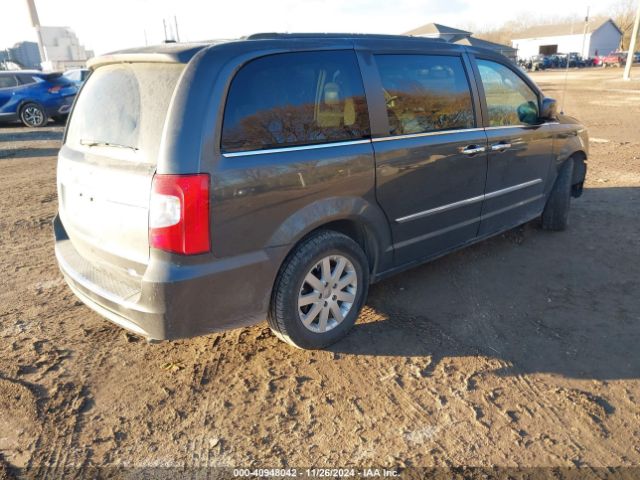 Photo 3 VIN: 2C4RC1BG1GR304310 - CHRYSLER TOWN AND COUNTRY 