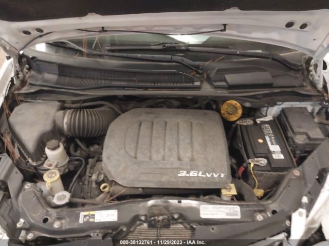 Photo 9 VIN: 2C4RC1BG1GR304579 - CHRYSLER TOWN & COUNTRY 