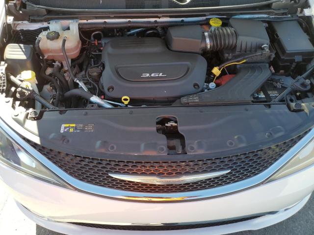 Photo 11 VIN: 2C4RC1BG1HR533944 - CHRYSLER PACIFICA 