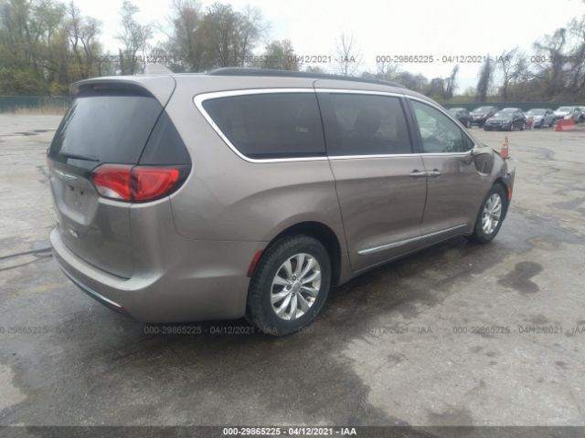 Photo 3 VIN: 2C4RC1BG1HR535483 - CHRYSLER PACIFICA 