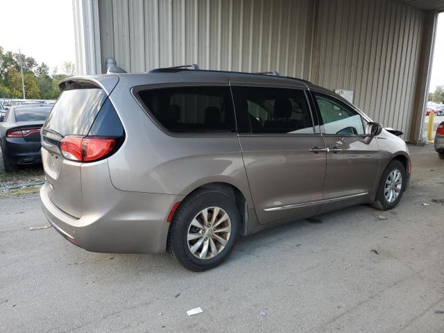 Photo 2 VIN: 2C4RC1BG1HR553160 - CHRYSLER PACIFICA 