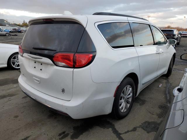 Photo 2 VIN: 2C4RC1BG1HR553286 - CHRYSLER PACIFICA 