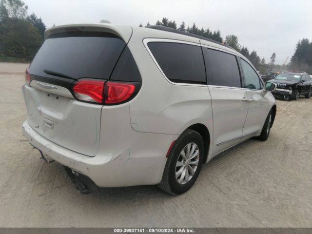 Photo 3 VIN: 2C4RC1BG1HR598907 - CHRYSLER PACIFICA 