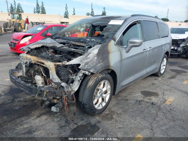 Photo 1 VIN: 2C4RC1BG1HR769672 - CHRYSLER PACIFICA 