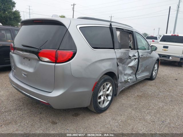 Photo 3 VIN: 2C4RC1BG1HR820491 - CHRYSLER PACIFICA 