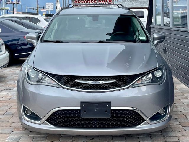 Photo 4 VIN: 2C4RC1BG1HR822967 - CHRYSLER PACIFICA 