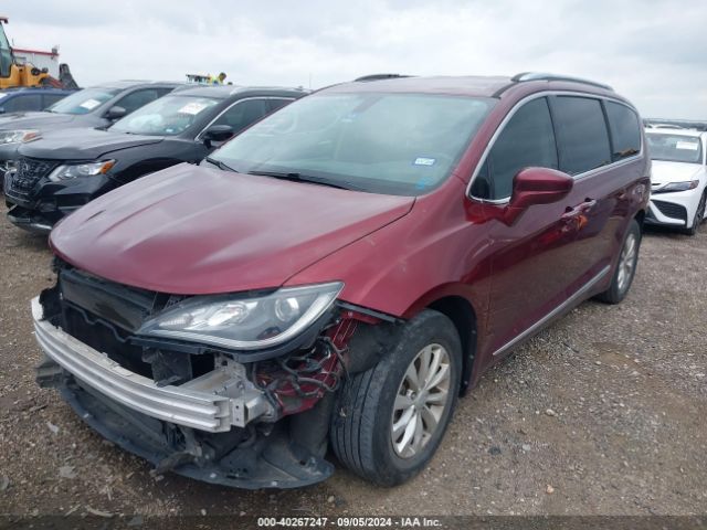 Photo 1 VIN: 2C4RC1BG1JR154982 - CHRYSLER PACIFICA 