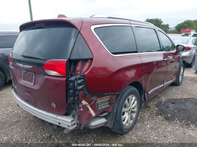 Photo 3 VIN: 2C4RC1BG1JR154982 - CHRYSLER PACIFICA 