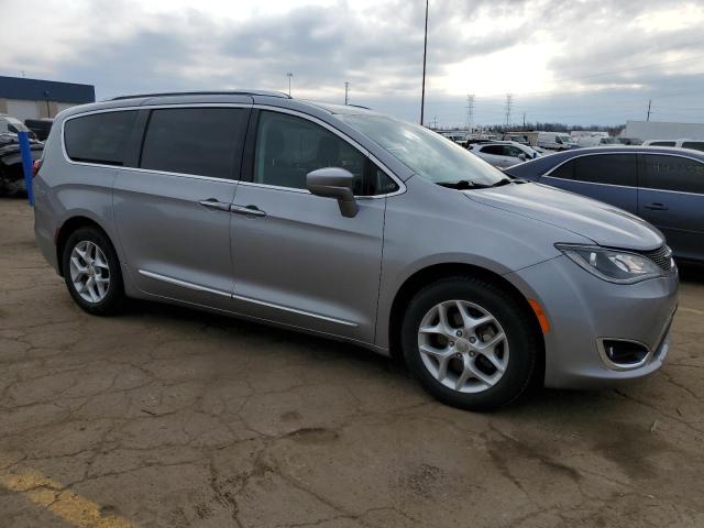 Photo 3 VIN: 2C4RC1BG1JR235724 - CHRYSLER PACIFICA 