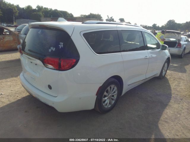 Photo 3 VIN: 2C4RC1BG1JR270120 - CHRYSLER PACIFICA 