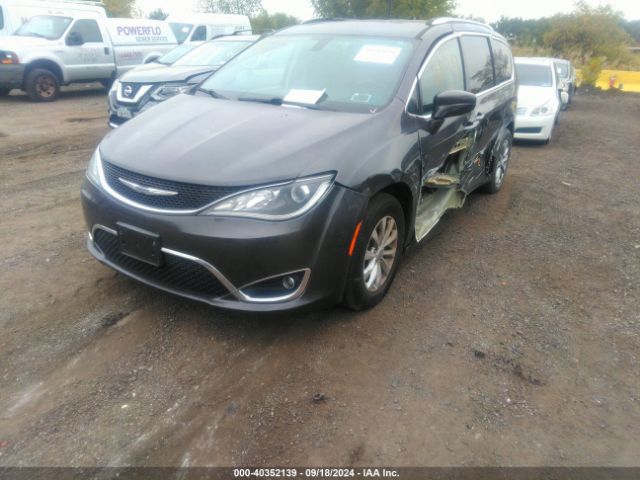 Photo 1 VIN: 2C4RC1BG1KR526242 - CHRYSLER PACIFICA 