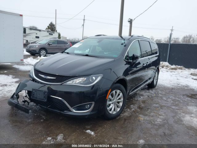 Photo 1 VIN: 2C4RC1BG1KR537418 - CHRYSLER PACIFICA 