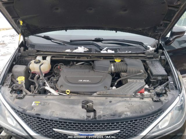 Photo 9 VIN: 2C4RC1BG1KR537418 - CHRYSLER PACIFICA 