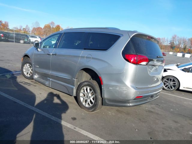 Photo 2 VIN: 2C4RC1BG1LR229456 - CHRYSLER PACIFICA 