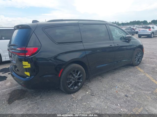 Photo 3 VIN: 2C4RC1BG1MR596116 - CHRYSLER PACIFICA 