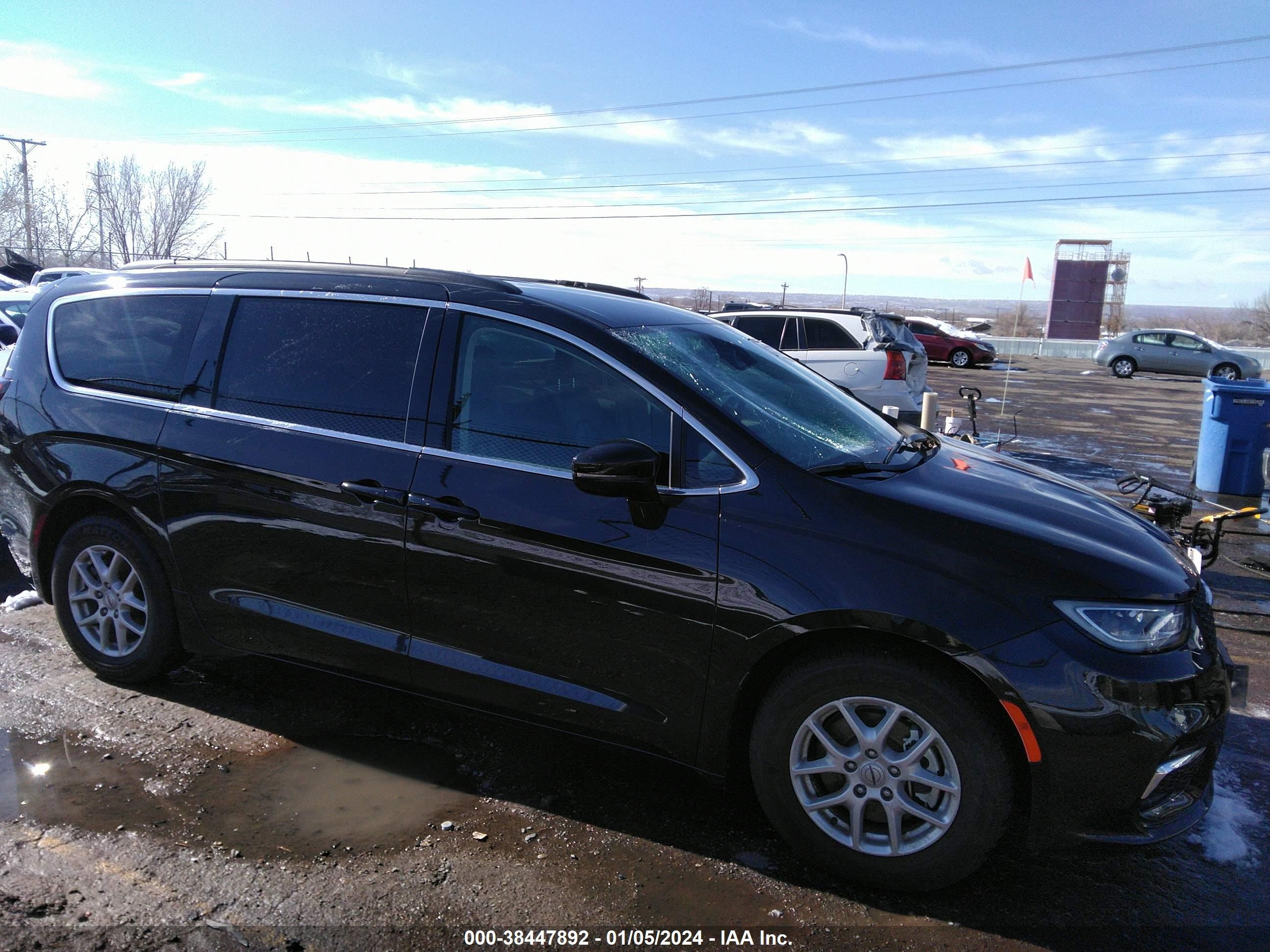 Photo 12 VIN: 2C4RC1BG1NR178138 - CHRYSLER PACIFICA 