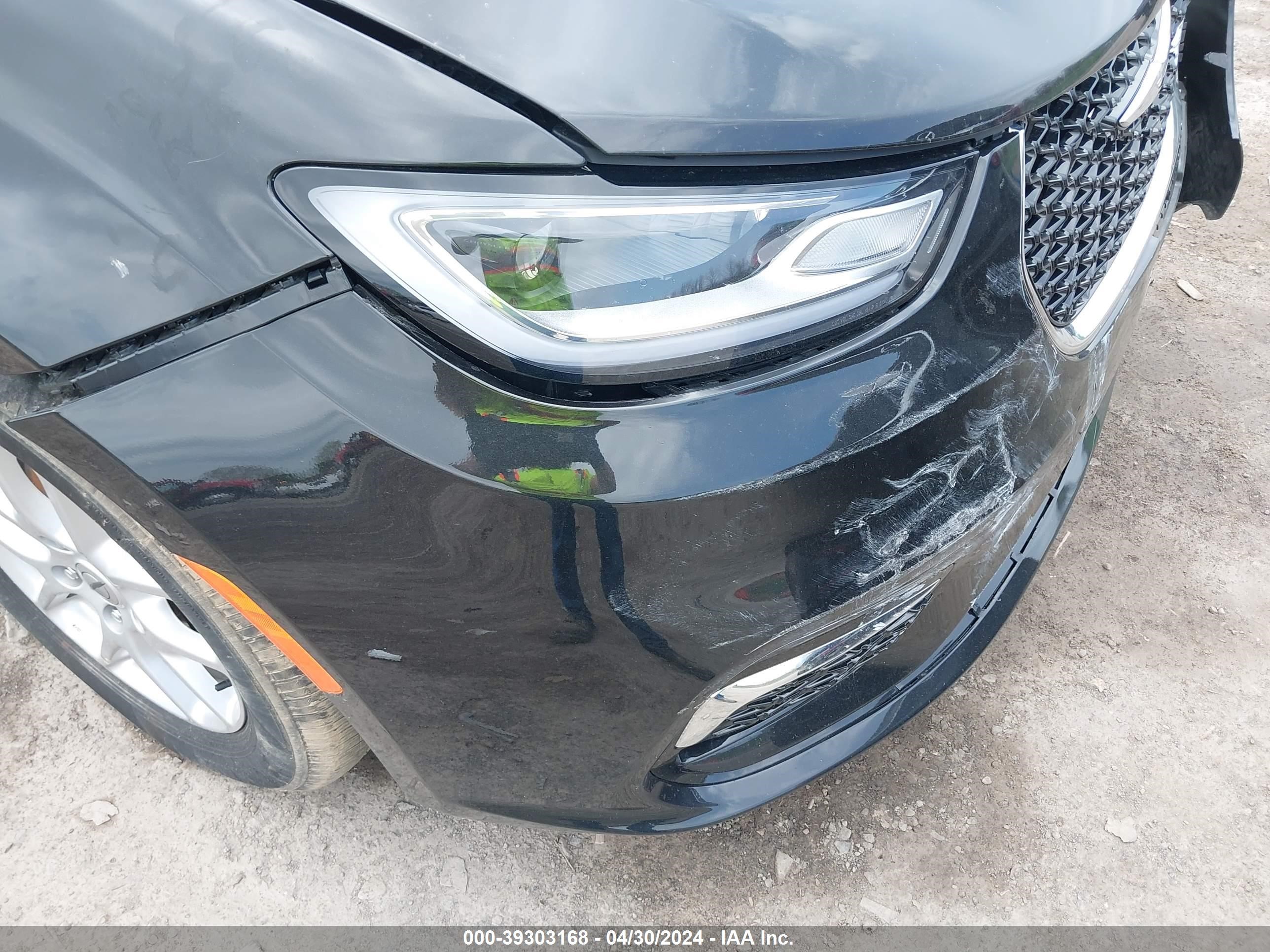 Photo 11 VIN: 2C4RC1BG1PR552718 - CHRYSLER PACIFICA 