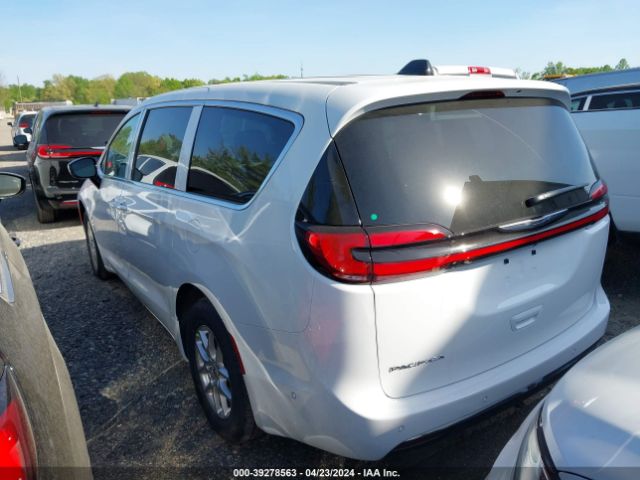 Photo 2 VIN: 2C4RC1BG1RR145811 - CHRYSLER PACIFICA 