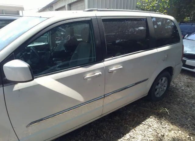 Photo 5 VIN: 2C4RC1BG2CR164570 - CHRYSLER TOWN & COUNTRY 