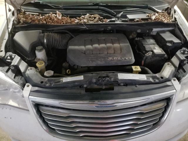 Photo 6 VIN: 2C4RC1BG2CR207918 - CHRYSLER TOWN &AMP COU 