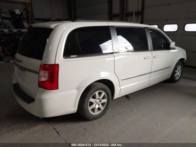 Photo 3 VIN: 2C4RC1BG2CR228364 - CHRYSLER TOWN & COUNTRY 