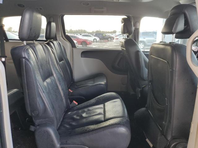 Photo 10 VIN: 2C4RC1BG2CR275829 - CHRYSLER TOWN & COU 