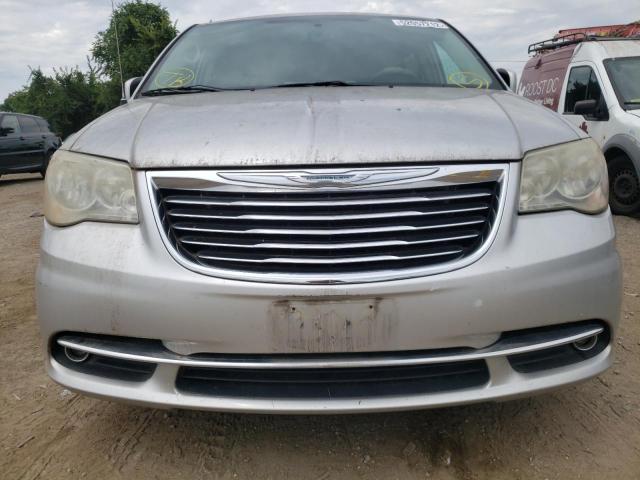 Photo 8 VIN: 2C4RC1BG2CR306237 - CHRYSLER TOWN AND C 