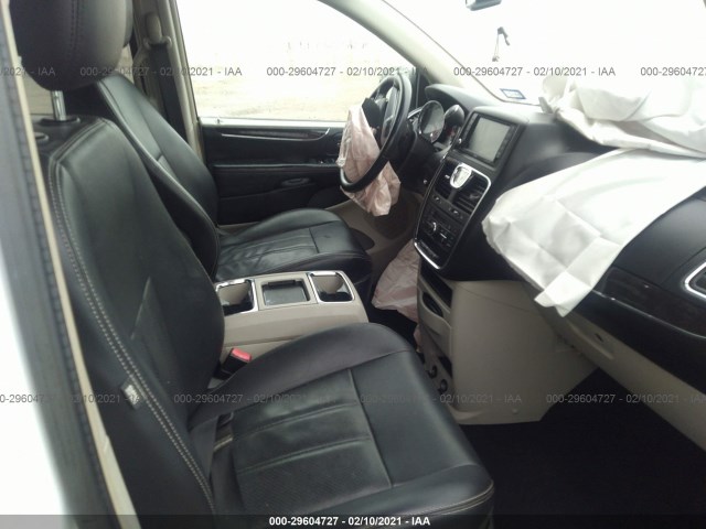 Photo 4 VIN: 2C4RC1BG2CR320297 - CHRYSLER TOWN & COUNTRY 